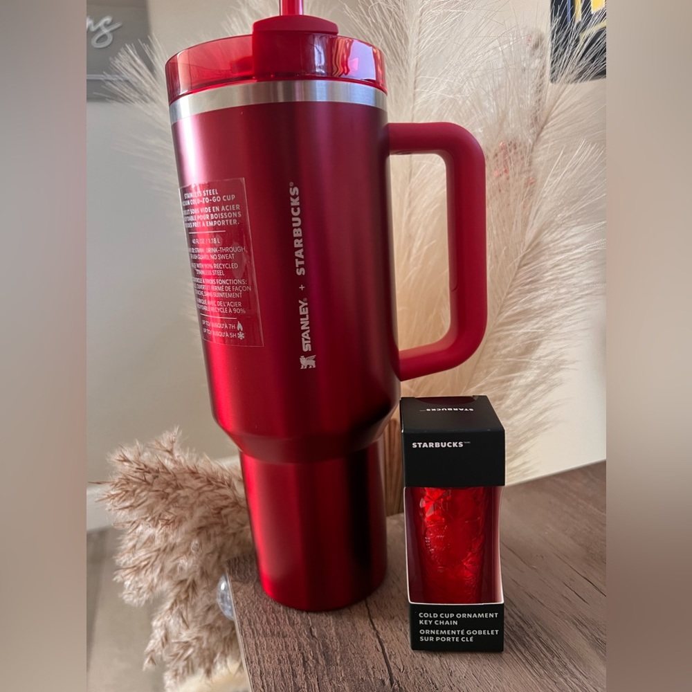 Starbucks Stanley and key chain